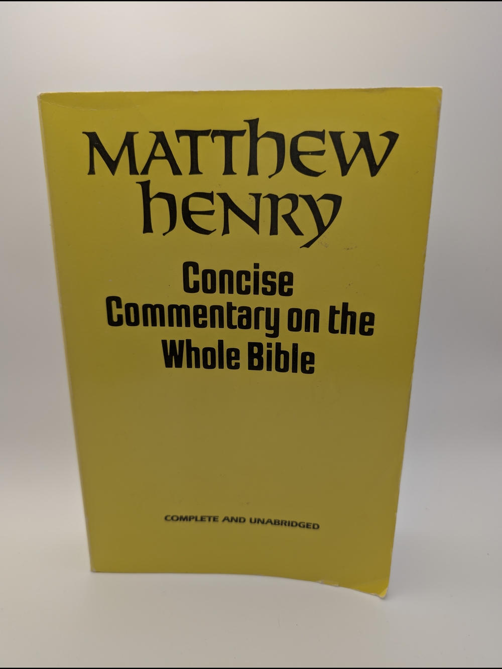 MATTHEW HENRY CONCISE COMMENTARY ON THE WHOLE BIBLE 1983 Paperback